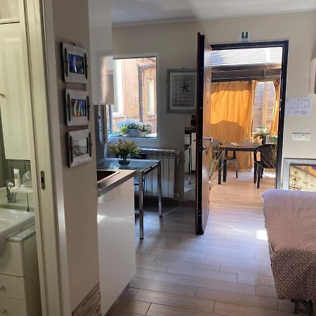 Condotti Apartment Roma Eksteriør bilde